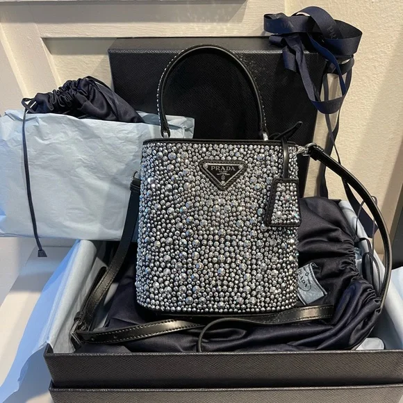【送料込み】セール★PRADA★1XX602 Buy Prada Cloudbust 'Black' - 2OG0733K5X F0806 | GOAT